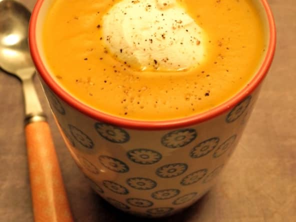 Velouté de patate douce, courge butternut et carotte, saveur coco