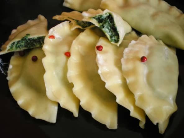 Raviolis maison farcis aux épinards et à la ricotta