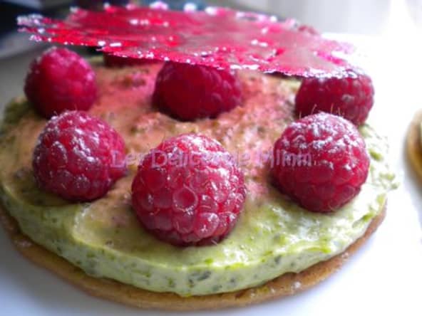 Croustillant framboises et pistaches