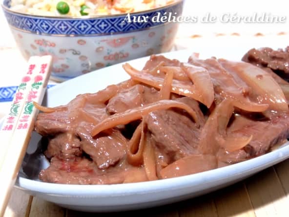 Boeuf aux oignons