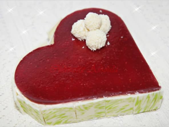 Entremet au citron vert et framboises