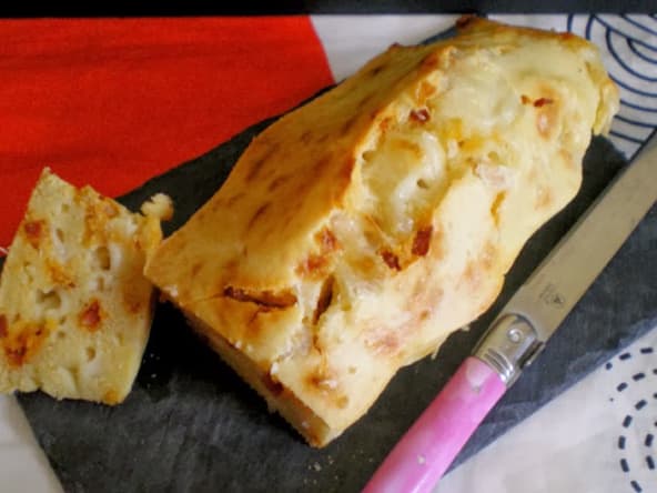 Cake au chorizo et mozzarella