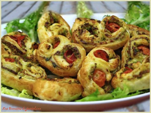 Palmiers au basilic ,pignons et tomates cerises