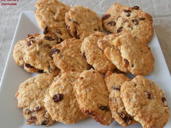 Cookies aux flocons d'avoine et raisins sultanas
