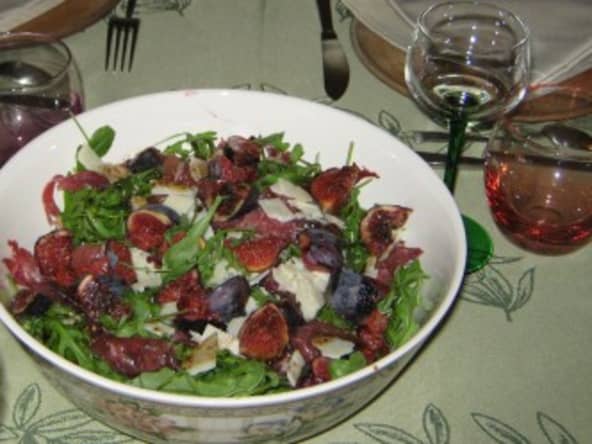 Salade roquette-figues-bresaola