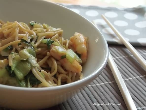 Wok de chou pak choï et crevettes
