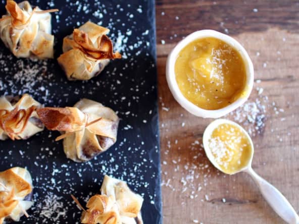 Petites aumonières choco-noix de coco et purée de mangue à la banane