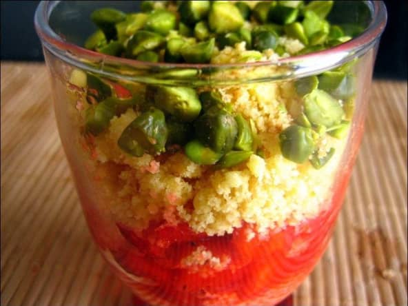 Tartare craquant de fraises et pistaches aux sablés bretons