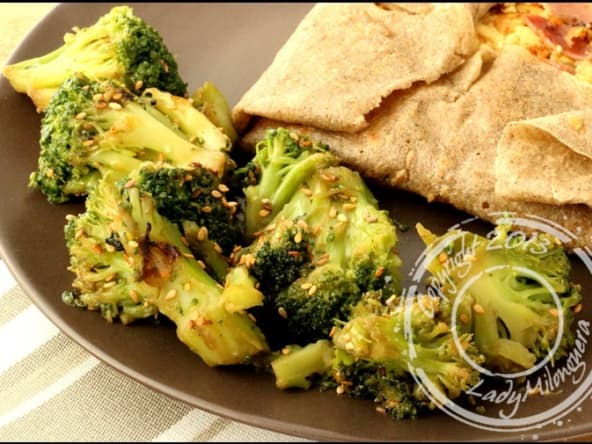 Brocolis sautés, sauce soja et sésame