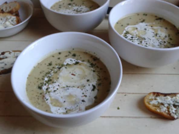 Soupe de brocolis au bleu