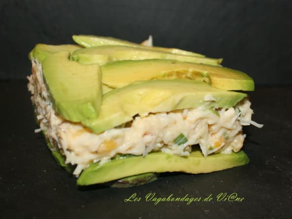 Pressé de tourteau, mangue, ciboulette et avocat