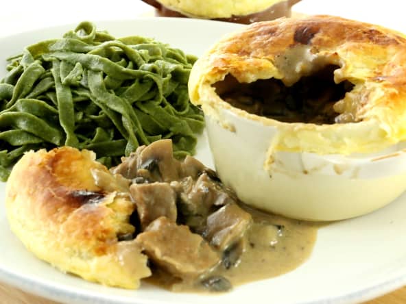 Mijoté de veau aux champignons en croûte