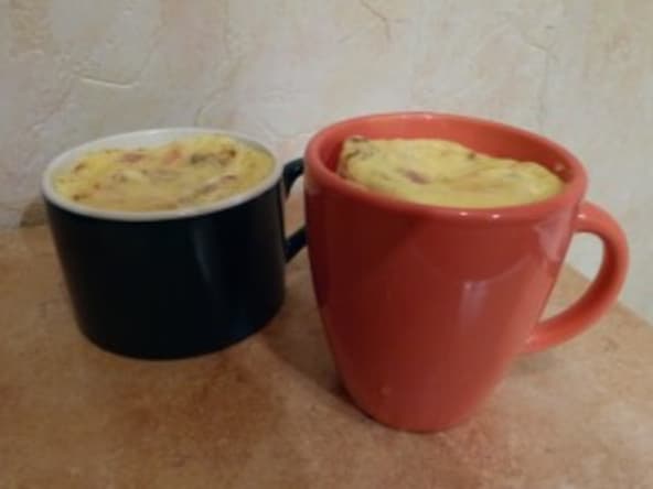 Mug cake tomato jambon