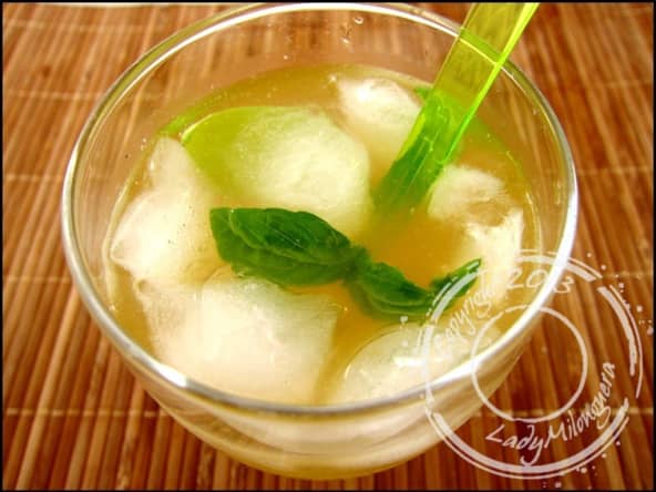 Thé-punch au basilic