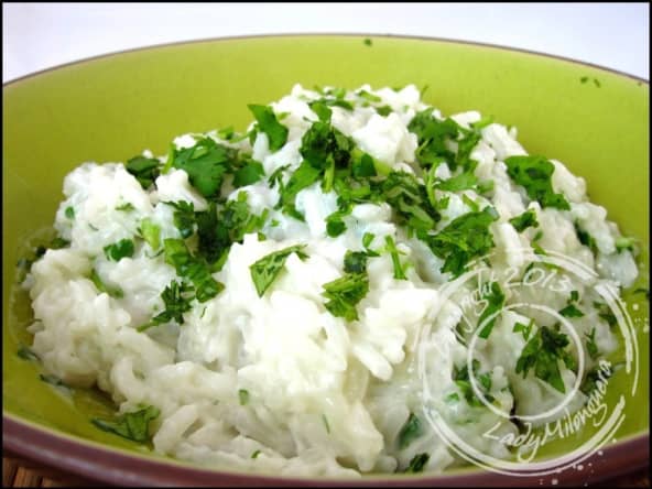 Riz au lait de coco et coriandre