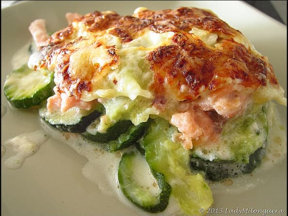 Gratin de courgettes aux ravioles du Dauphiné et au saumon fumé