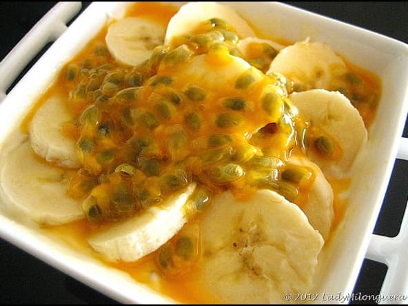 Yaourts aux fruits de la passion et à la banane