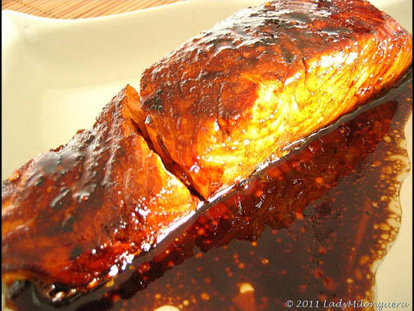 Pavés de saumon laqués au miel et soja