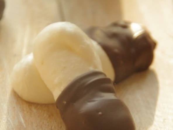 Meringues noix de coco et chocolat