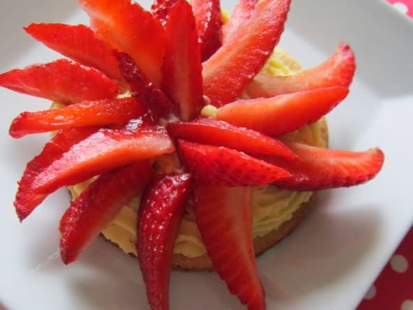 Tarte aux fraises et fève tonka