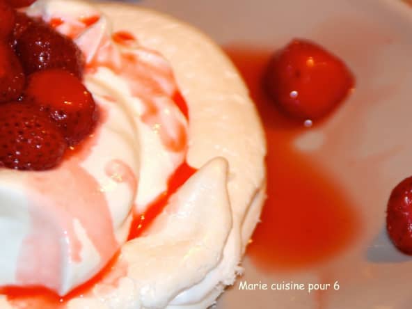 Pavlova aux fraises