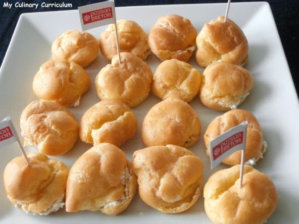 Choux salés farcis au fromage fouetté Madame Loïk