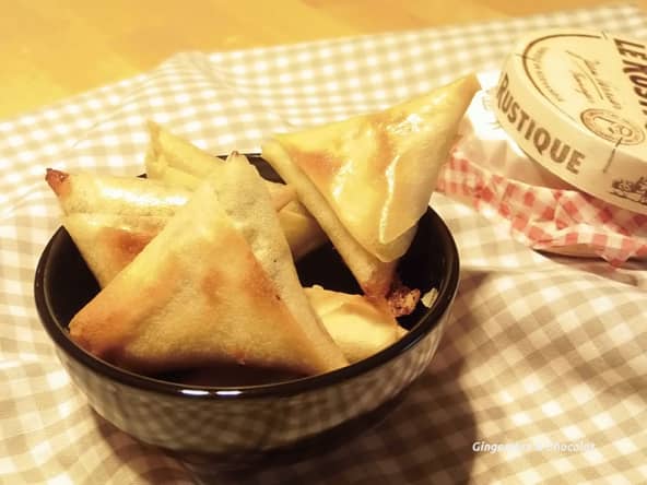 Samossas aux poireaux et camembert