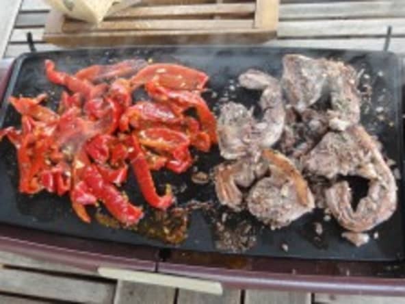 Côtelettes d’agneau marinées à la plancha