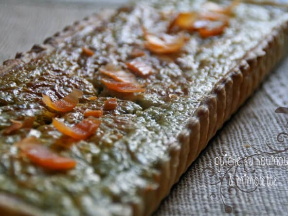 Quiche au Houmous Roquette et Mimolette