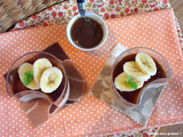 Mousse aux marrons, gelée de café et banane fraîche