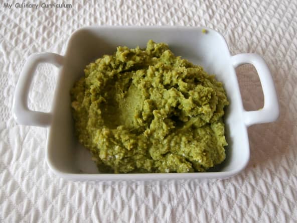 Purée de petits pois et ricotta