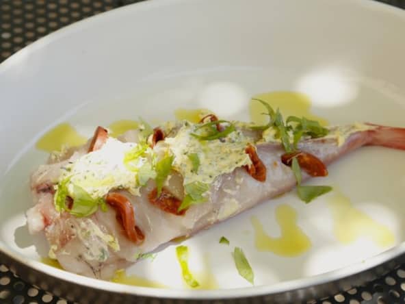 Lotte contisée au chorizo et beurre de basilic