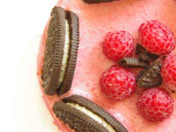 Charlottes aux Oréos et aux framboises