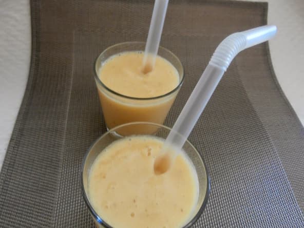 Smoothie ananas banane