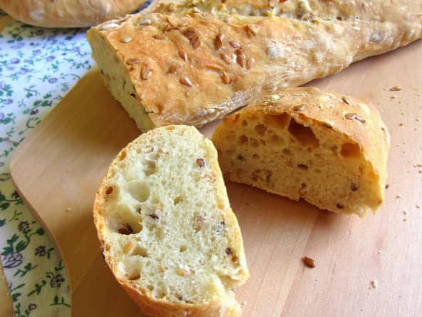 Pain maison aux graines