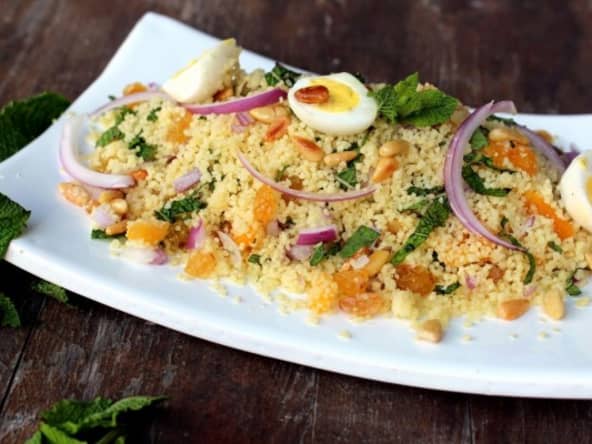 Salade semoule fruits secs et menthe