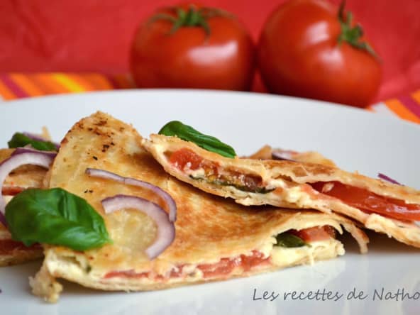 Quesadillas tomate, mozzarella, basilic