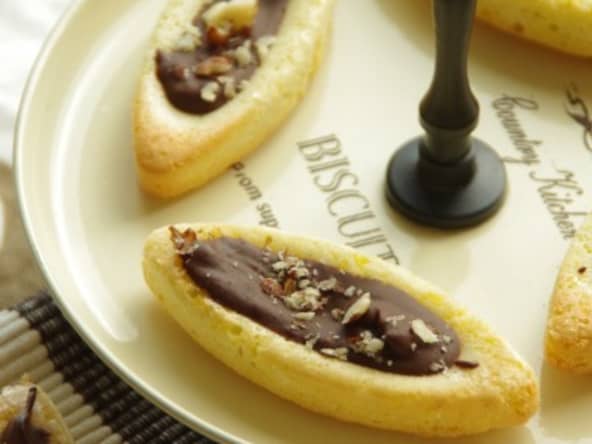 Barquettes au praliné et à la noisette