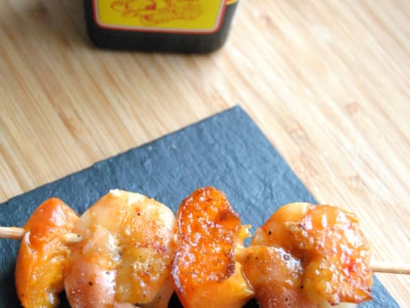 Brochettes de gambas et abricots