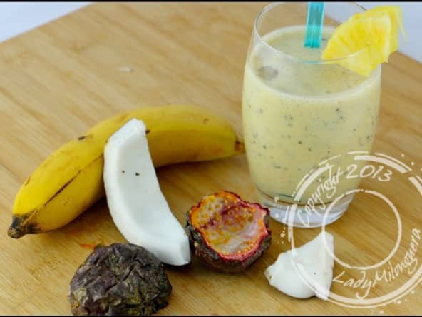Smoothie Presidente – smoothie à la banane noix de coco et fruits de la passion