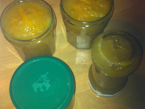 Confiture de pamplemousses et mandarines