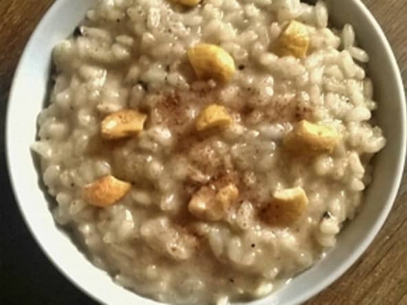 Risotto original aux noix de cajou et à la cannelle