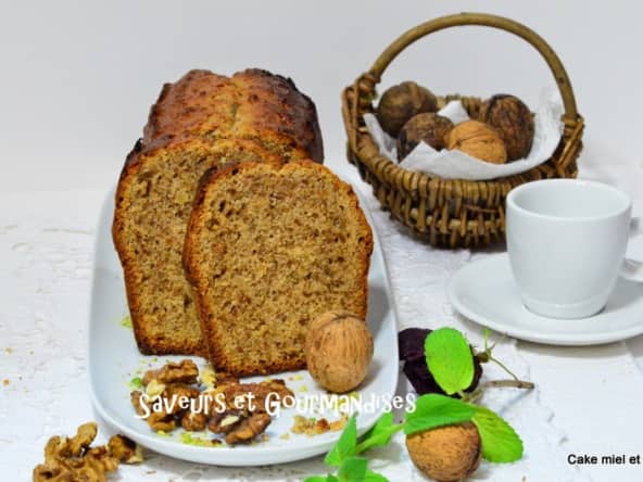 Cake au miel et aux noix