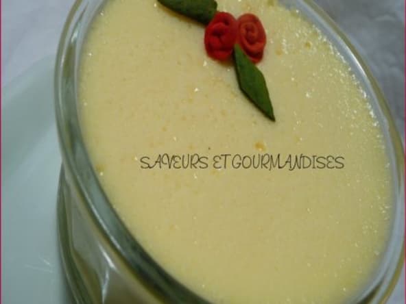 Crèmes vanille au Carré frais.