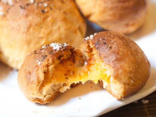 Cheese bombs ou des petites bombes au fromage
