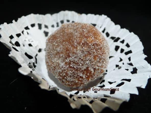 Billes de spéculoos, coeur de pistache