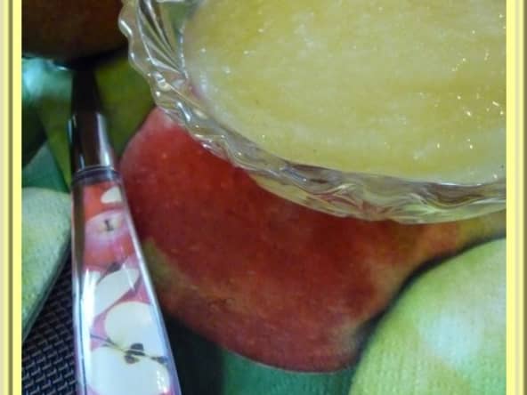 Compote de pommes et de poires.