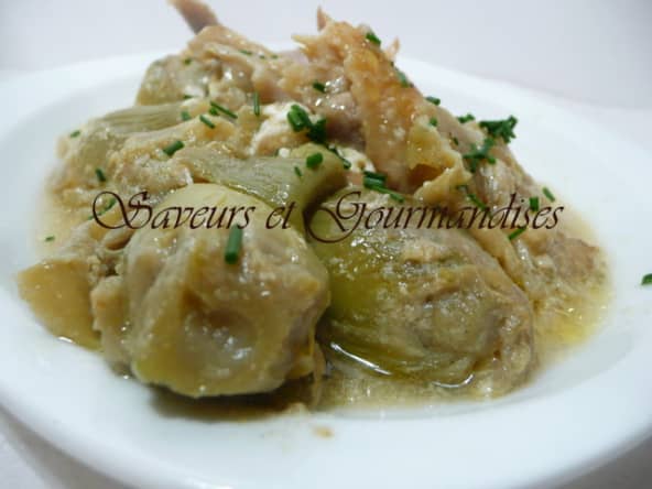 Mini-cœurs d’artichauts au poulet et sauce citronnée