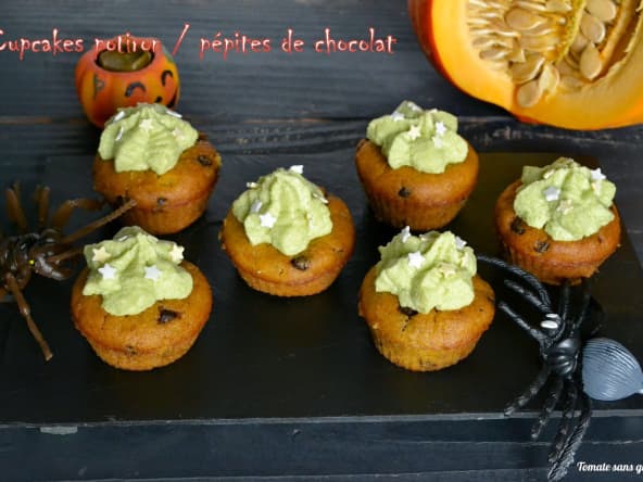 Cupcakes au potiron et pépites de chocolat, topping à l'avocat