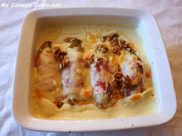 Gratin d'endives au jambon, chèvre et noix